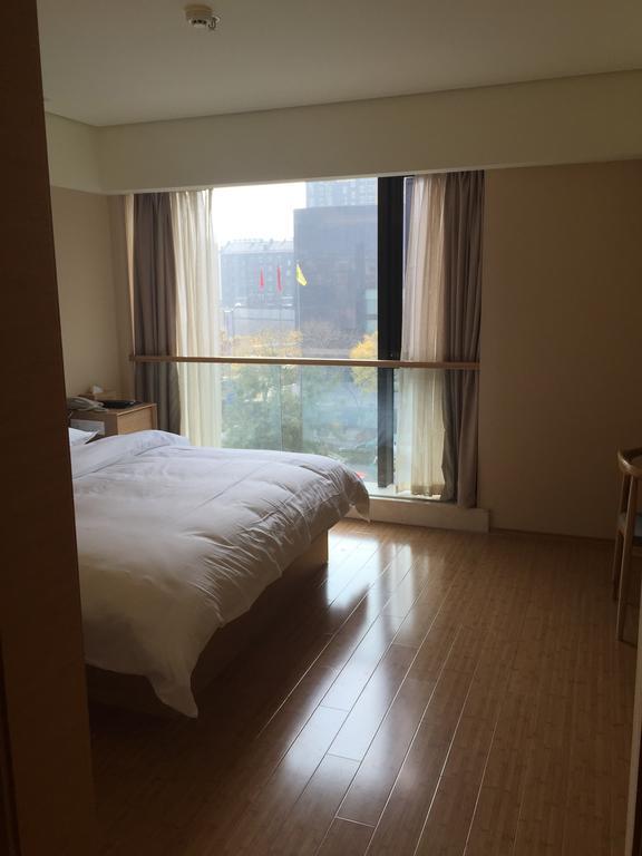 Ji Hotel Jinan Quancheng Square Bagian luar foto