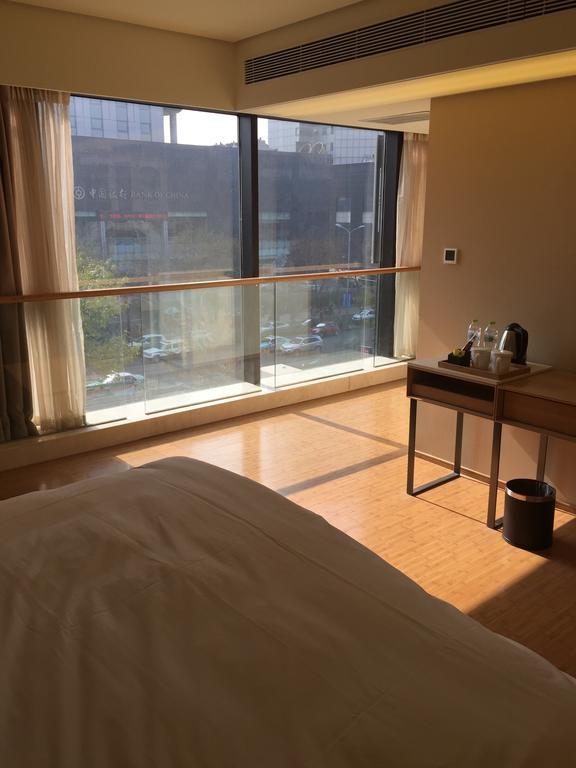 Ji Hotel Jinan Quancheng Square Ruang foto